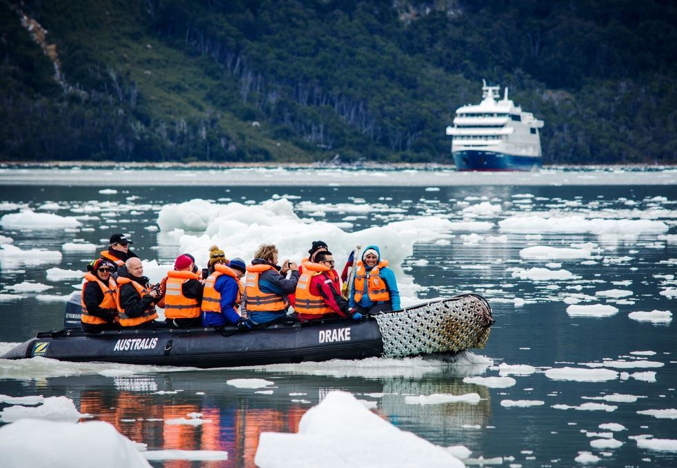 CROCIERA AUSTRALIS "FIORDI DELLA TERRA DEL FUOCO" - imbarco: 18h00 - sbarco:08h30 - da Punta Arenas